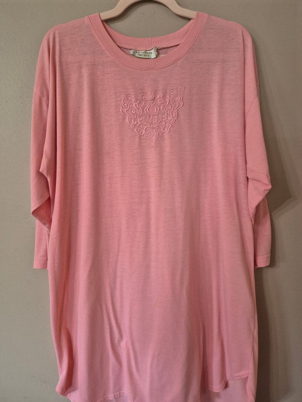 Vintage 90s Victoria's Secret Pink Three-quarter Sleeve Nightshirt